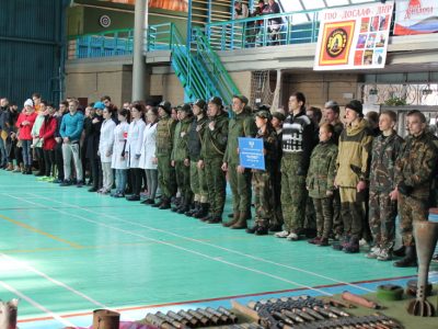 В Донецком национальном медицинском университете им. М. Горького прошло открытие месячника военно-патриотического воспитания